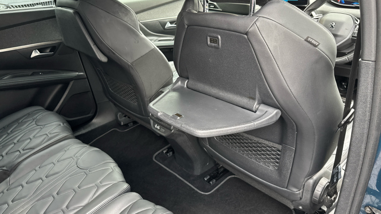 Peugeot 5008 1.2 PureTech Allure Premium+ 5dr EAT8 Petrol Estate